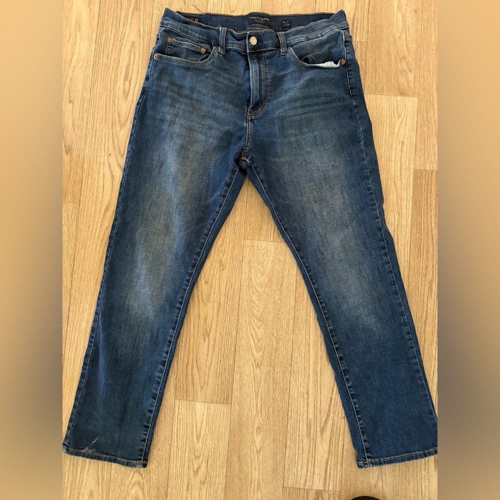 Lucky Brand Men's Straight Blue Jeans
